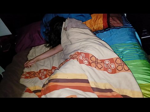 ❤️ Stedbarn skælder sin unge stedmor ud, mens hun sover. Sex video at da.dienlanhbk.top